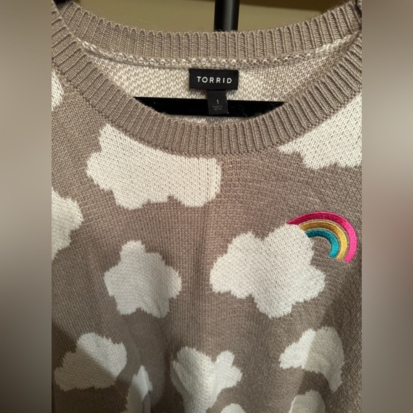 Torrid Plus Size Pullover Drop Shoulder Tunic Sweater Cloud and Rainbow EUC - Picture 4 of 6